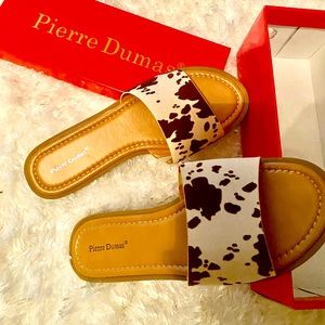 Pierre Dumas ladies cow print sandals size 9